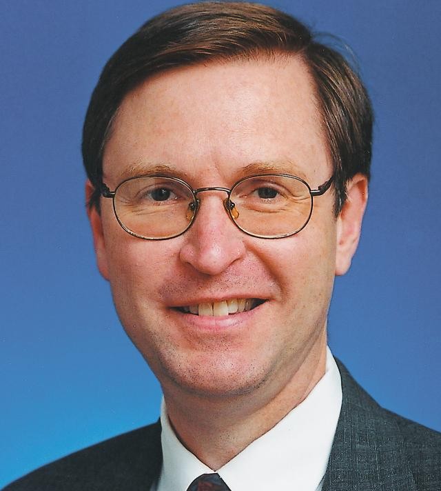 R. Glenn Hubbard